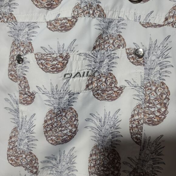 XDS Daily Sport White Pineapple Print Skort - Picture 8 of 10